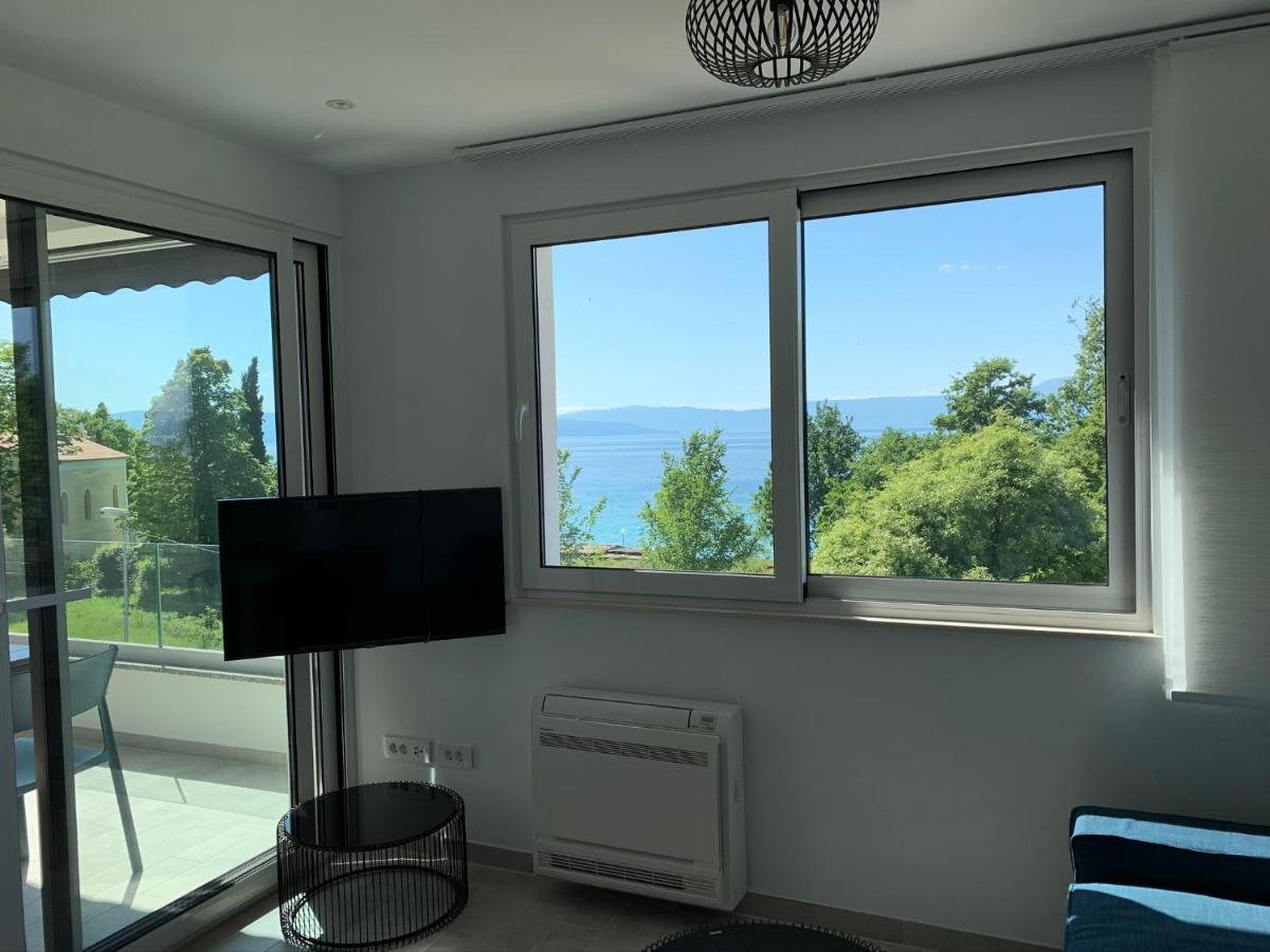 Apartman Polje Njivice Buitenkant foto