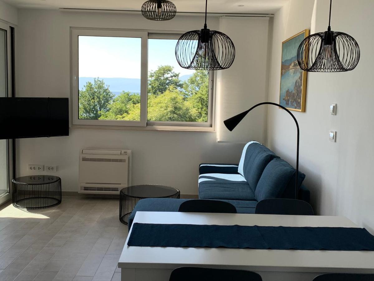 Apartman Polje Njivice Buitenkant foto