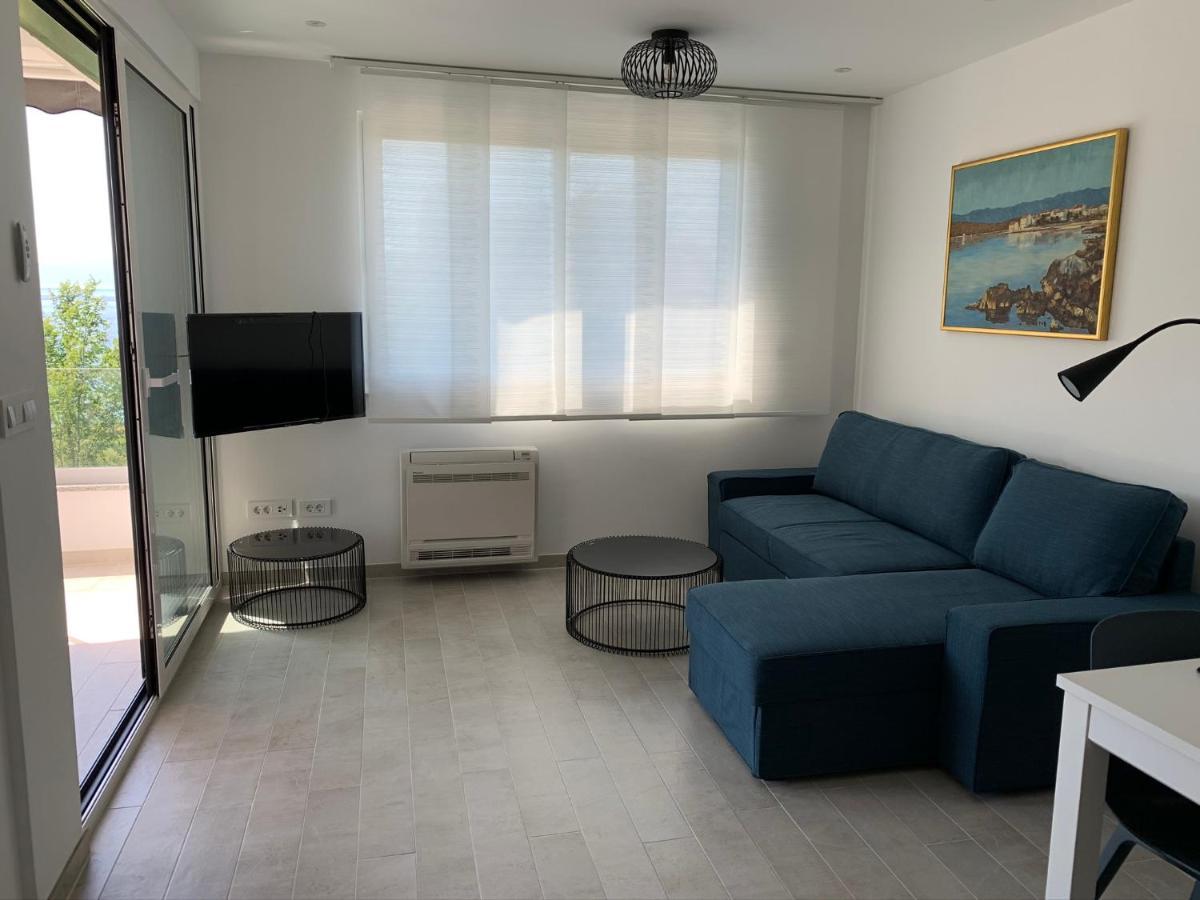 Apartman Polje Njivice Buitenkant foto