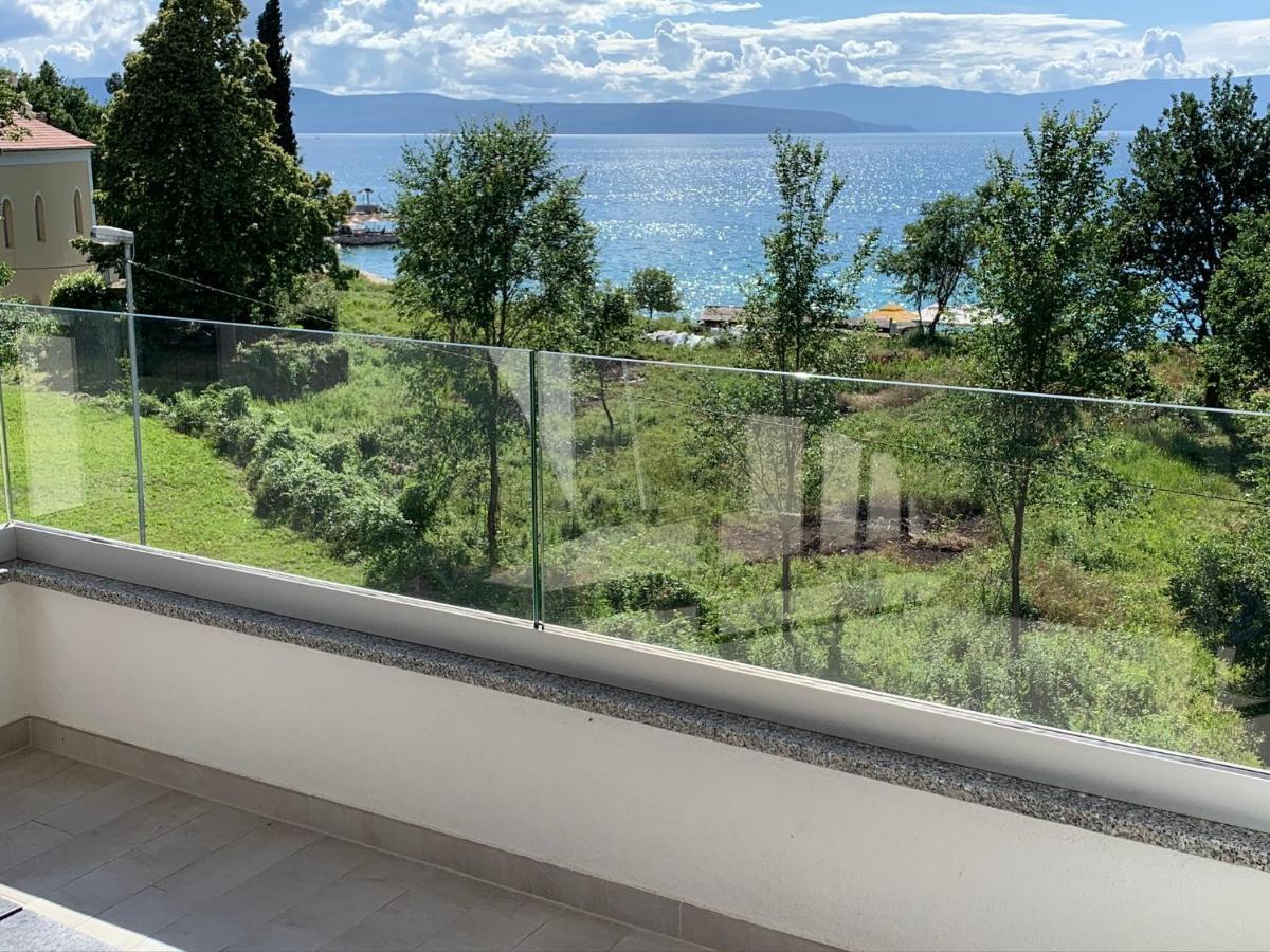 Apartman Polje Njivice Buitenkant foto